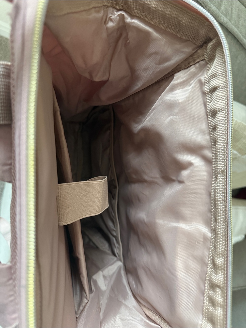 Bagsmart Quilted Light Pink Women's Backpack Tote - Picture 2 of 4